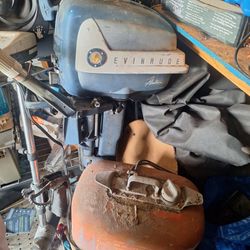 Vintage Evinrude Fleetwin Outboard Motor