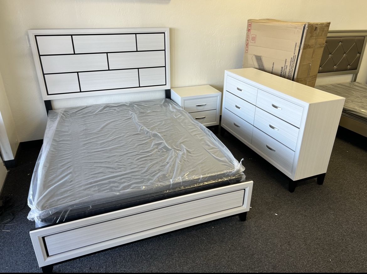 White Queen 4 Piece Bedroom Set