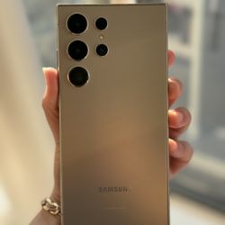 Samsung Galaxy S24 Ultra 