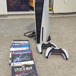 1TB Storage PS5 With 2 Controllers And 5 Games