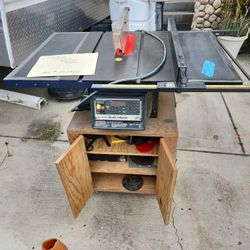 Craftsman 10" Table Saw