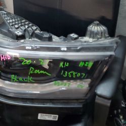 2021 Dodge Ram Right Headlight 