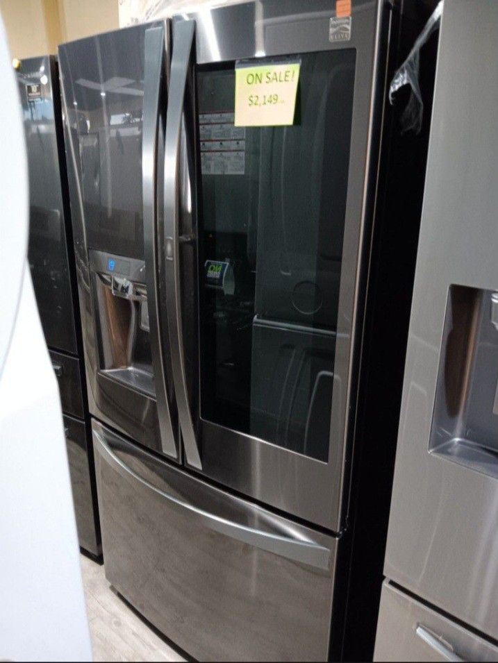 Refrigerator 