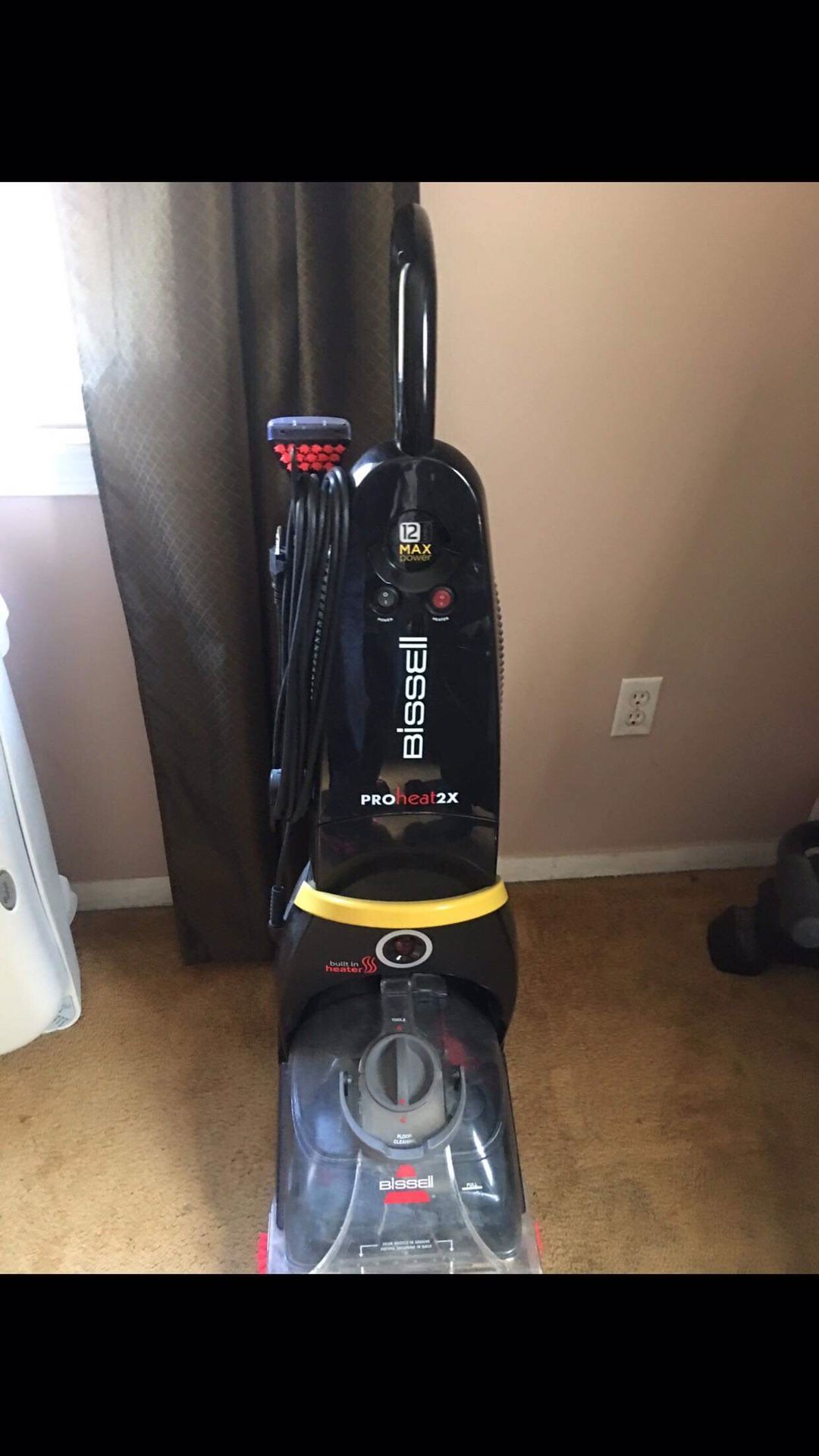 Bissell Carpet Shampooer for Sale in Worcester, MA OfferUp