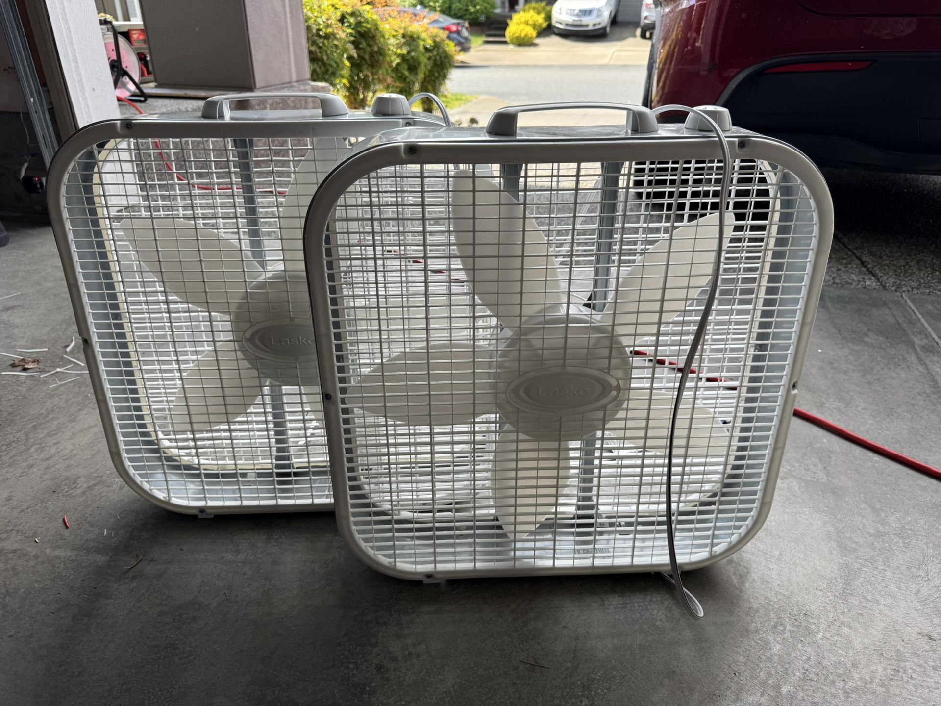 Two basic fans 