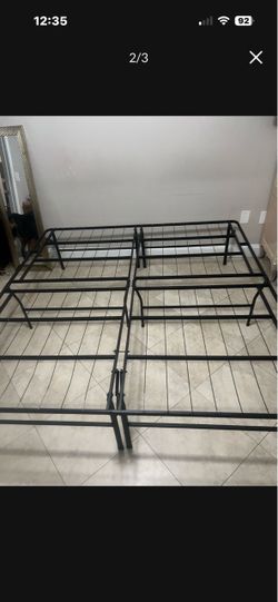 California King Mattress Stand