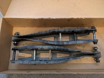 2014 Subaru BRZ rear lower control arms (Pair)