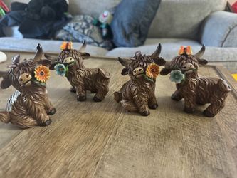 Highland Cow Figurines Set of 4