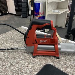 Milwaukee M12 Grease Gun