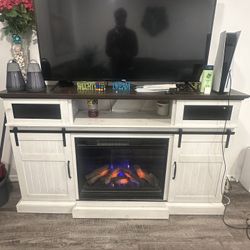 Manning bluetooth Console W/ Fireplace