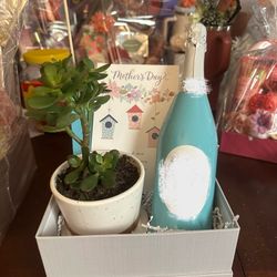 Mother’s Day Gift Basket