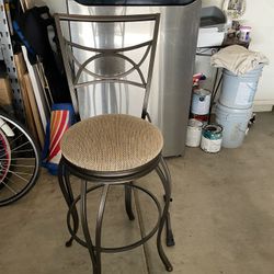 Bar Stool (tall)