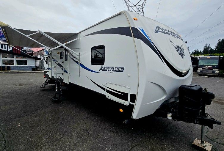 2015 CrossRoads Altitude AT-310