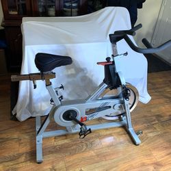 Schwinn IC Pro Spin Bike Bicycle Cardio Exercise