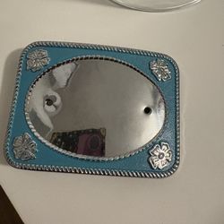 Woman buckle