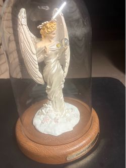 Vintage house of Lloyd Christmas Around The World Lit Snowflake Angel Decor