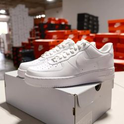 Nike Air Force 1 Size 6.5,10, 10.5