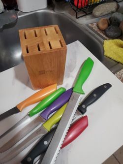 Steak knives and a bread knive( used)