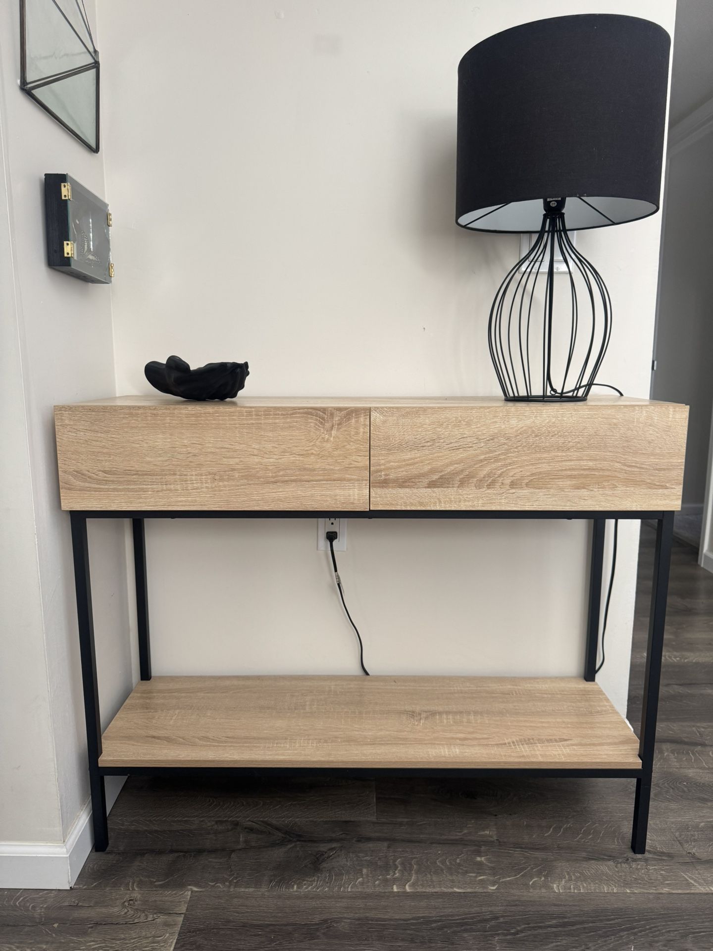 Noralee 42” Console Table