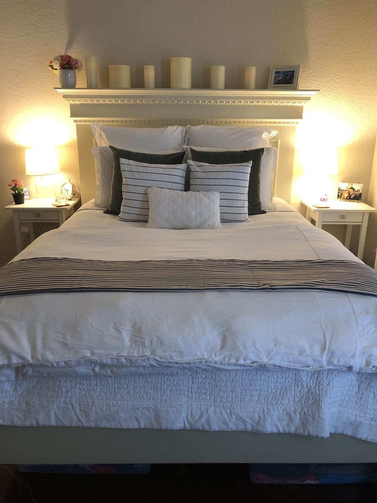 Pottery Barn Addison Platform Bed & Headboard QUEEN