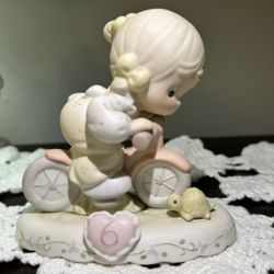 Precious Moments Figurine 