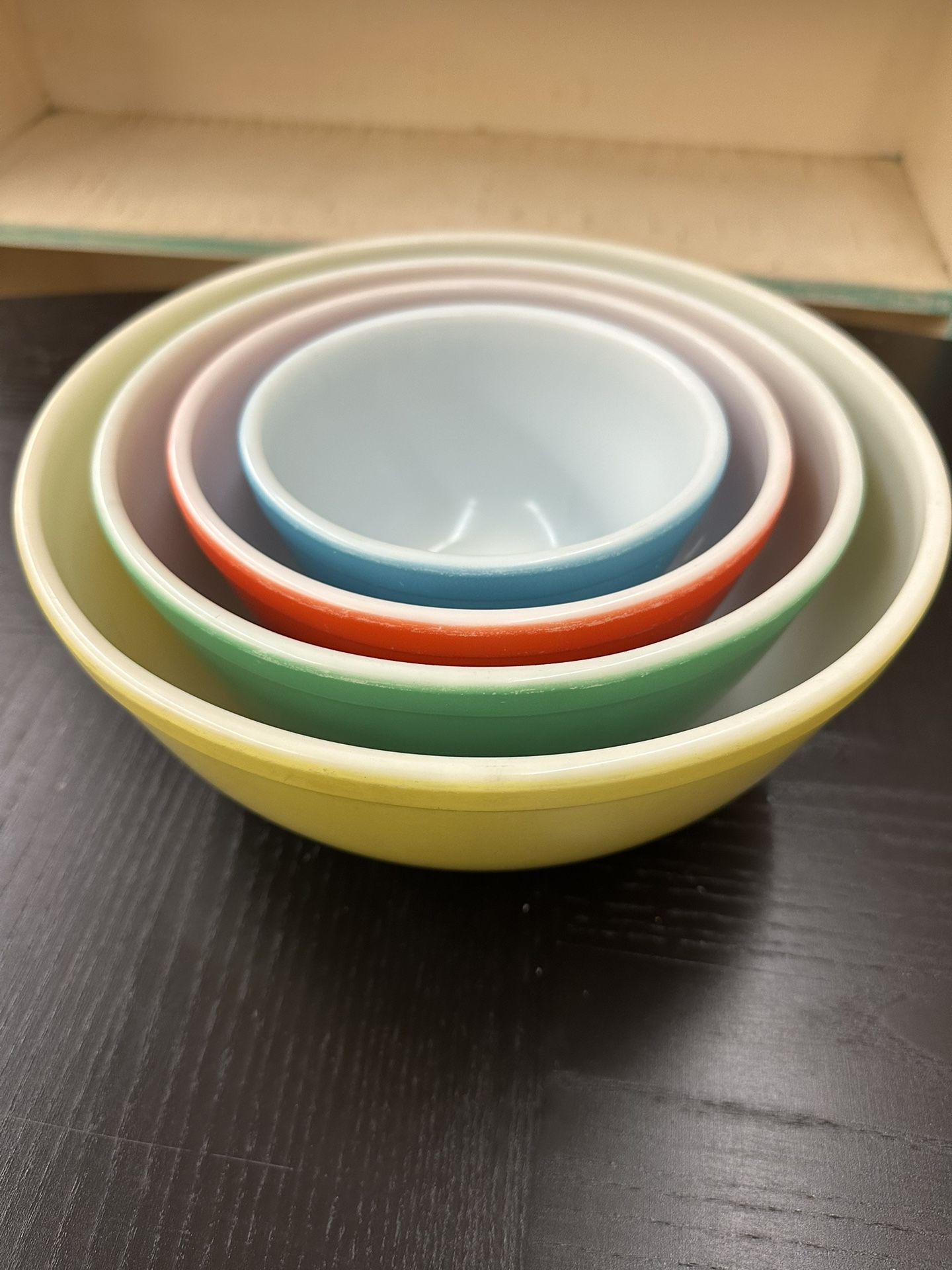 Vintage Primary Colors Pyrex Nesting Mixing Bowls