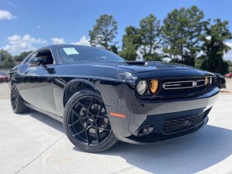 2021 Dodge challenger Sxt