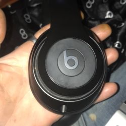 Beat Studio Pro Noise Canceling 