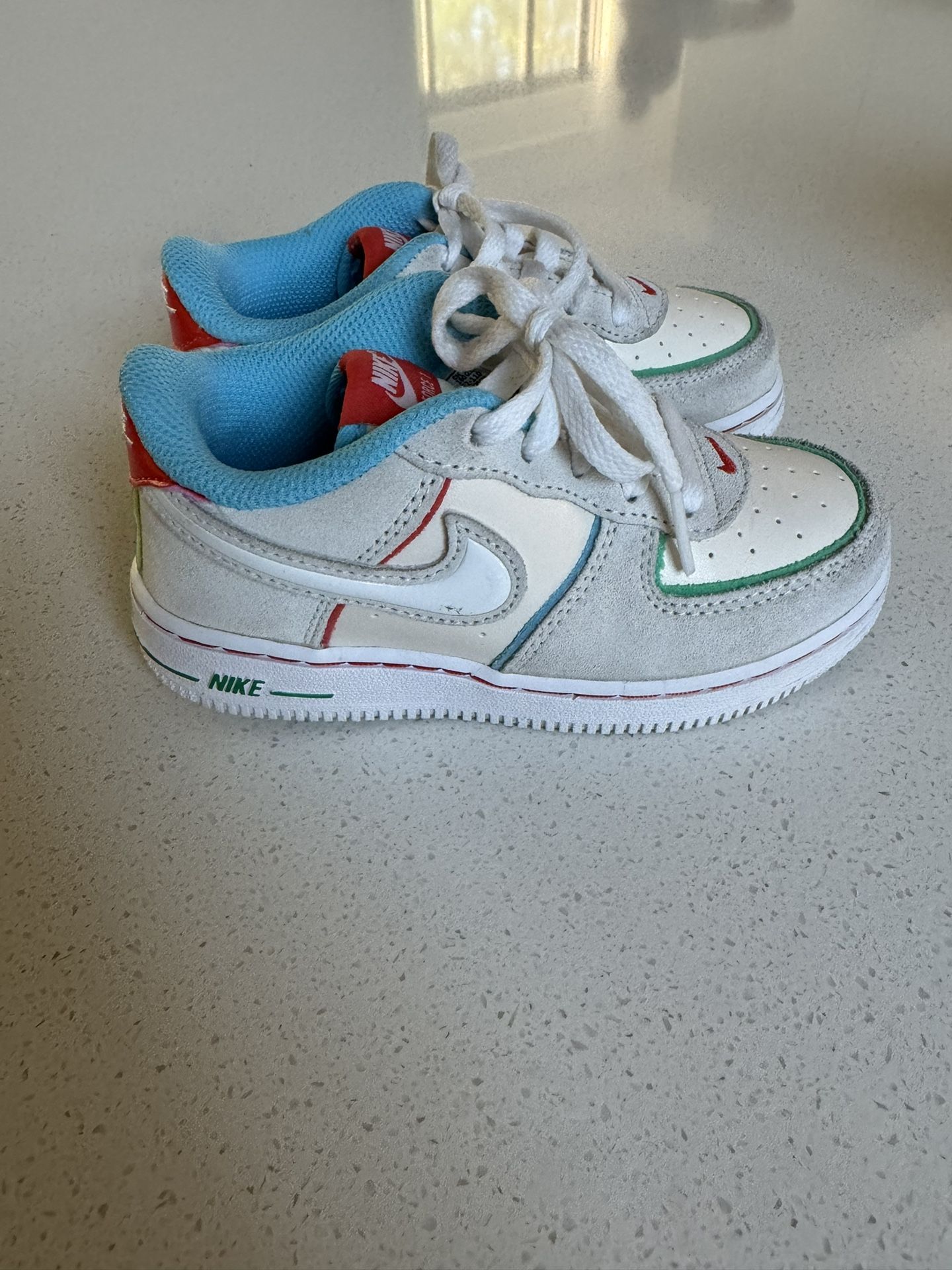 Nike Air Force 1 Size 9.5c 