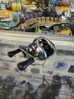Shimano Curado lefty 201 bait casting.