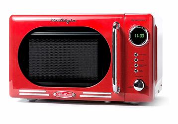 NEW IN BOX Nostalgia Retro Compact Countertop Microwave Oven 0.7 Cu. Ft. 700-Watts $45