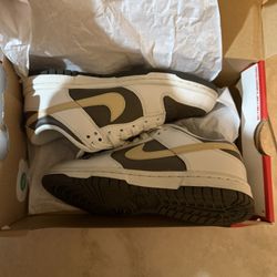 Low Ironstone Brown Dunks