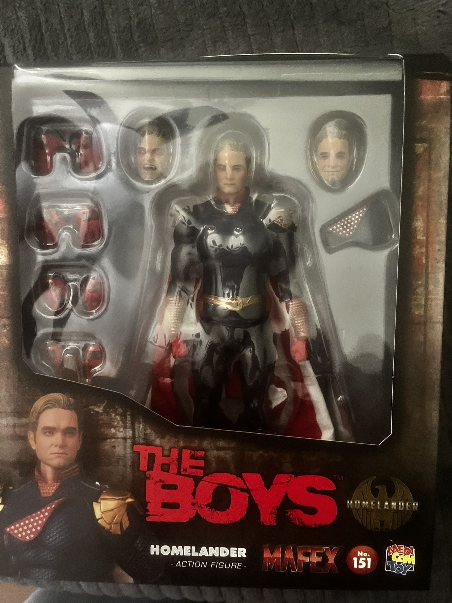 MAFEX HOMELANDER