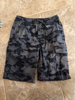 Boys Size 7/8 Shorts