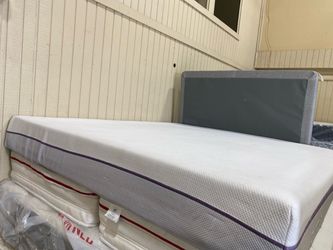 King mattress clasic purple