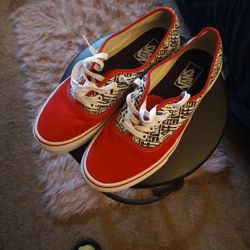 Vans..... Men's Size 9.5 with box