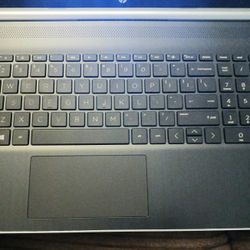 HP 16" Intel Core i7-1065G7 16GB RAM 256GB SSD Webcam Wi-Fi/Bluetooth Wireless Windows 11