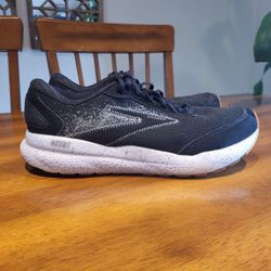 Brooks Ghost Running Sneakers