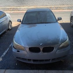 2004 BMW 5-Series 530i