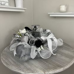 Black And White Deco Mesh Floral Arrangement 