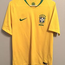 Nike Brazil Neymar Jr. Men’s Jersey, Size Medium