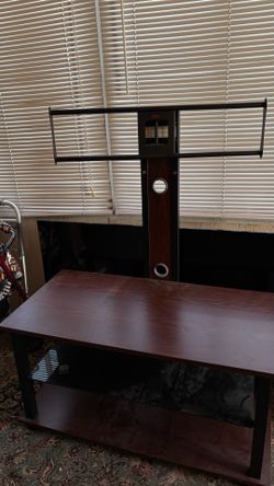 60 inch Hisense Tv with stand