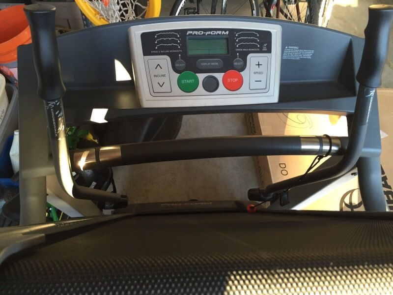 ProForm Crosswalk 380 Treadmill for Sale in Woodway, WA OfferUp