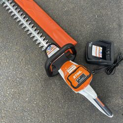 STIHL HSA 50 20 in. 36 V Battery Hedge Trimmer Kit (Battery & Charger)