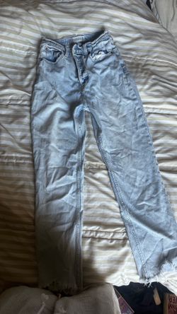 Abercrombie & Fitch Light Wash Jeans