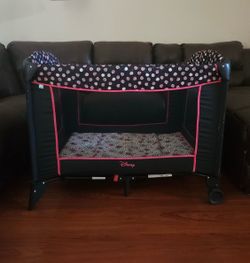 MINNIE MOUSE PLAYPEN