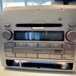 Toyota Tacoma 05-11 OEM XM MP3 Radio 6 CD Player Changer A51865