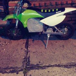 Electric Razor Dirt Bike