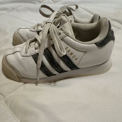 Authentic Adidas Samoa Kids Size 11. $10.00