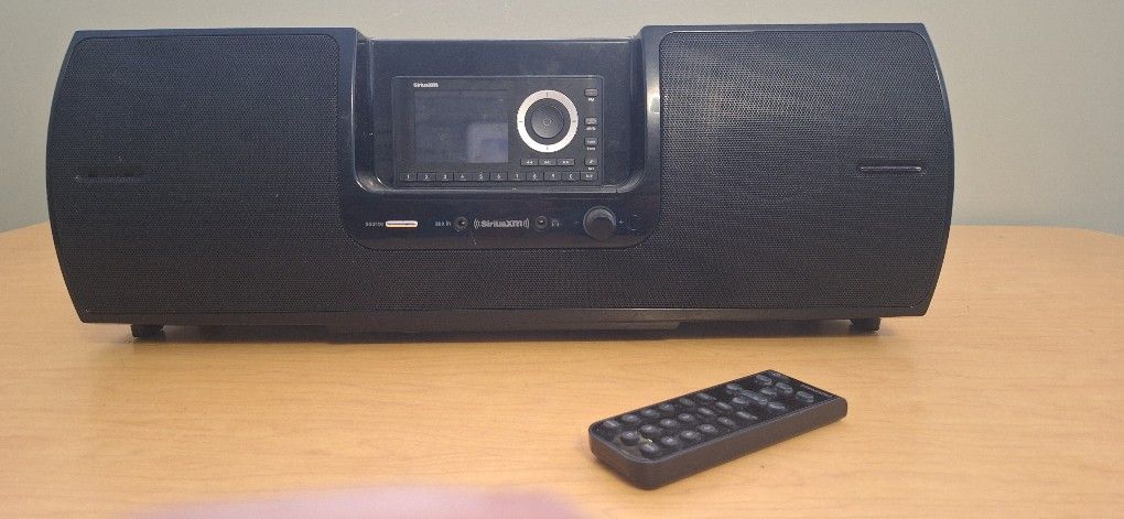 SiriusXM SXSD2 Dock & Play Radio Boom Box